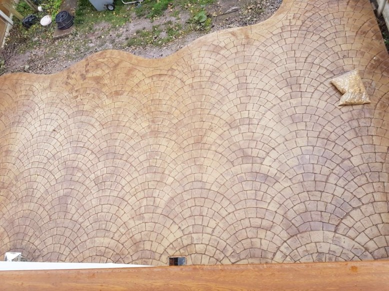 European fan pattern.