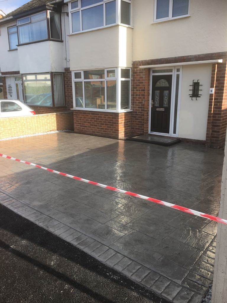 MH Pattern & Print- Pattern imprinted concrete driveway