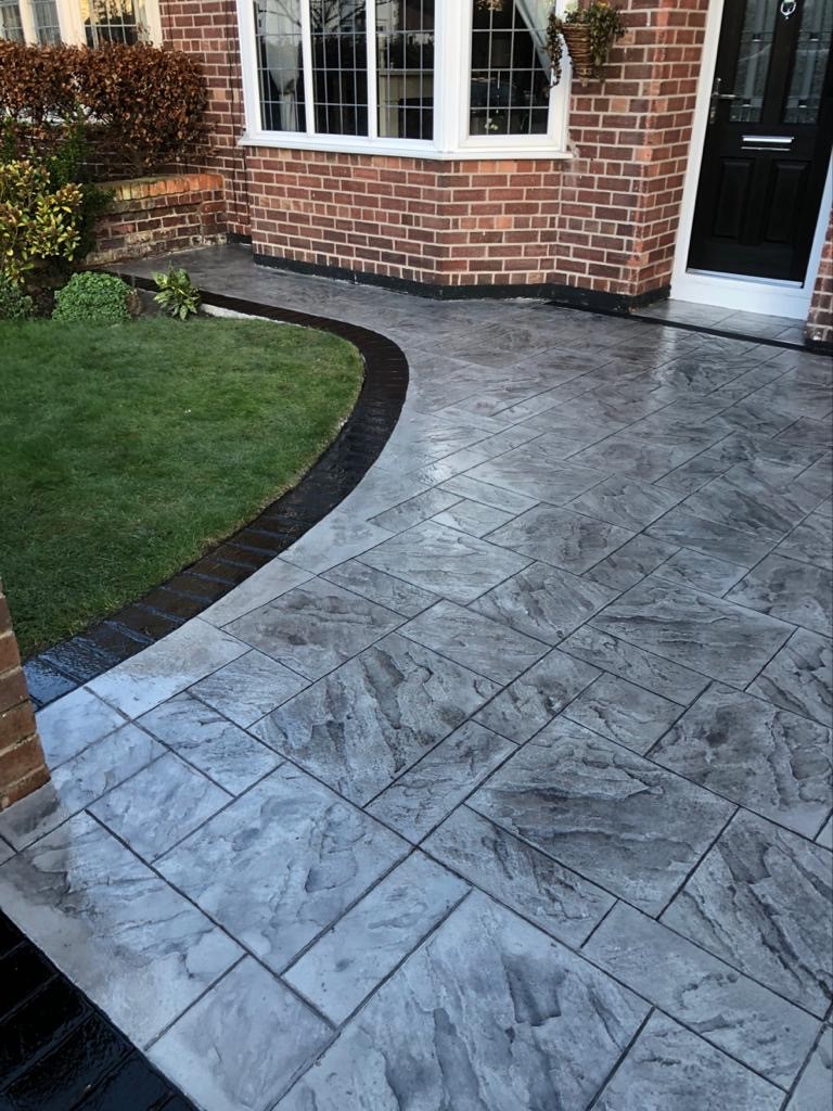 light silver driveway'